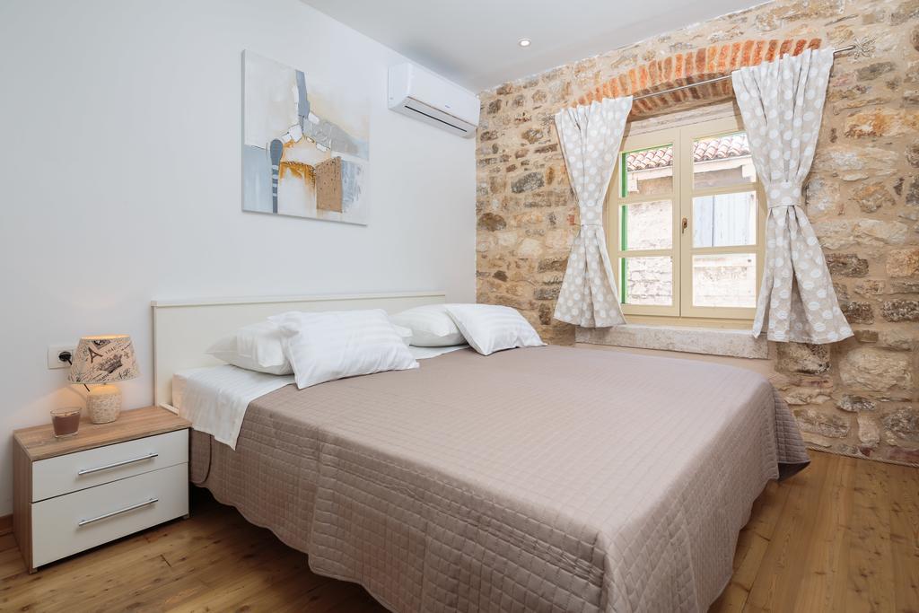 Cindro Apartment With Terrace Сплит Екстериор снимка