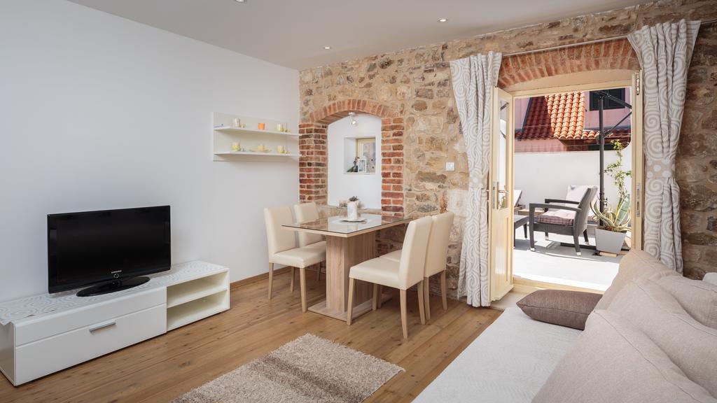Cindro Apartment With Terrace Сплит Екстериор снимка